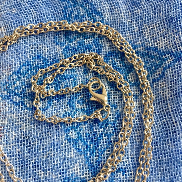 *SOLD* Silver Wrapped Amethyst Tree Pendant - Picture 6 of 8